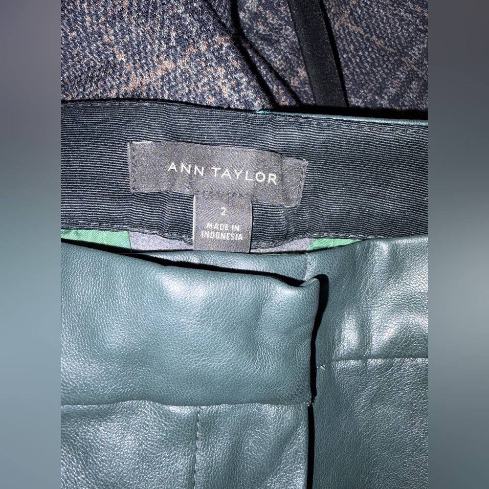 High Waist Faux Leather Pants - Ann Taylor size 2 - Picture 2 of 6